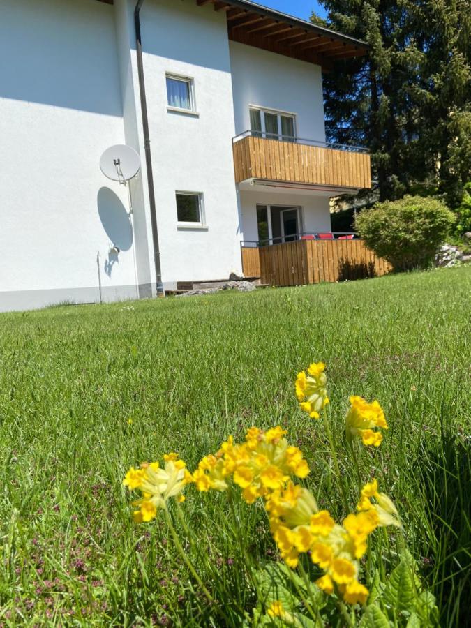 Ferienwohnung Casa Zundregn - Ein Bijou Mit Privater Terrasse Und E-Mobility Savognin Exterior foto